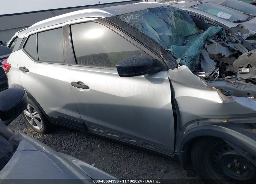 2019 NISSAN KICKS S VIN: 3N1CP5CU8KL540824