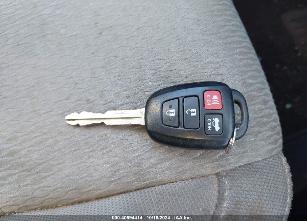 2014 TOYOTA COROLLA LE ECO VIN: 5YFBPRHE7EP042168