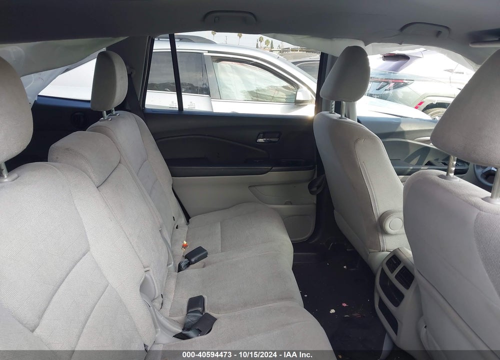 2020 HONDA PILOT 2WD LX VIN: 5FNYF5H19LB007871