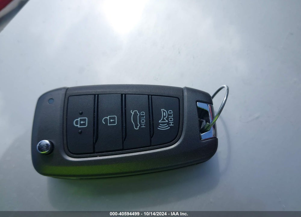 2021 HYUNDAI ELANTRA SE VIN: KMHLL4AG4MU141719