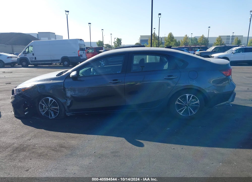 2024 KIA FORTE LXS VIN: 3KPF24AD0RE721548