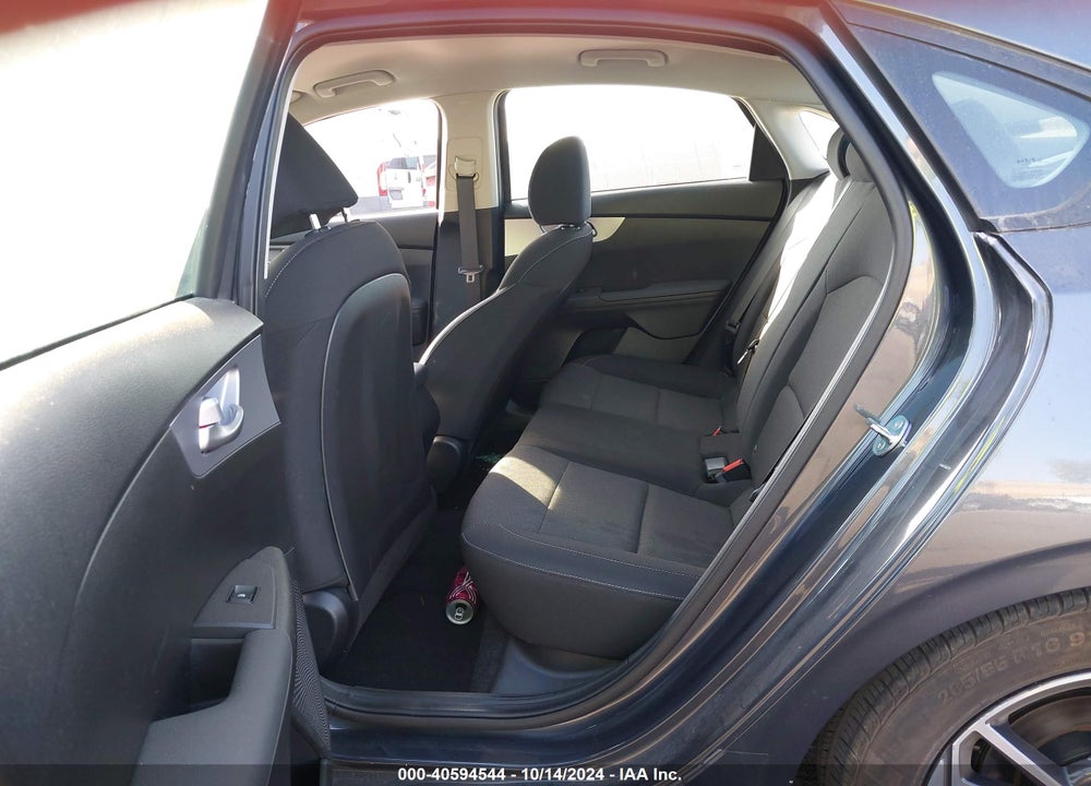 2024 KIA FORTE LXS VIN: 3KPF24AD0RE721548