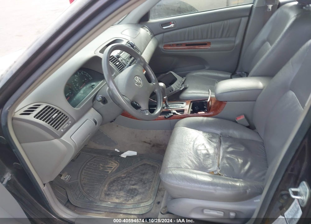 2003 TOYOTA CAMRY XLE VIN: JTDBE30K130182566