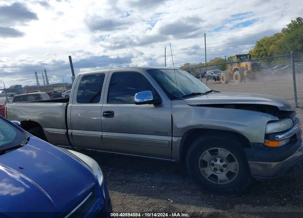 2001 CHEVROLET SILVERADO 1500 LS VIN: 1GCEC19V91Z167133