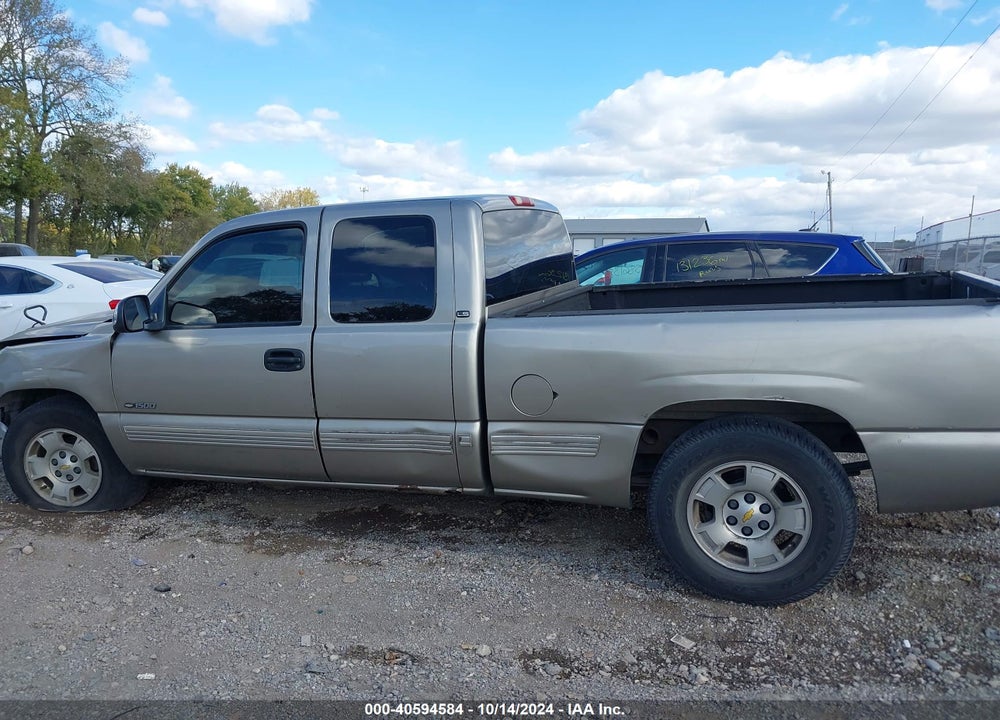2001 CHEVROLET SILVERADO 1500 LS VIN: 1GCEC19V91Z167133