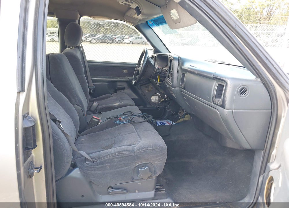 2001 CHEVROLET SILVERADO 1500 LS VIN: 1GCEC19V91Z167133