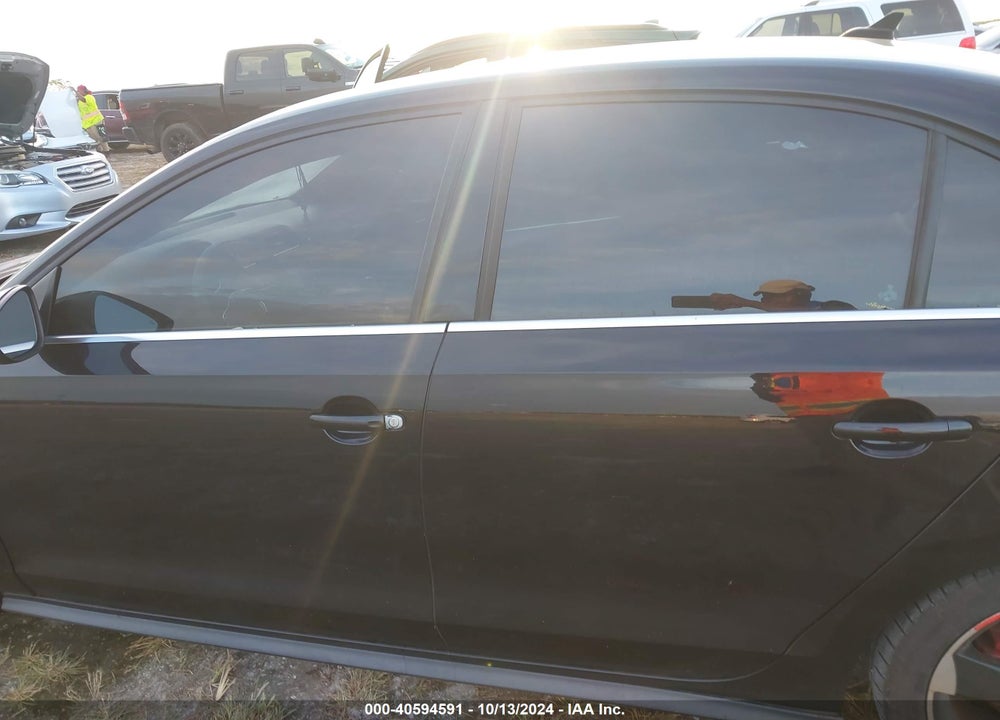 2017 VOLKSWAGEN JETTA GLI VIN: 3VW4T7AJ2HM215247