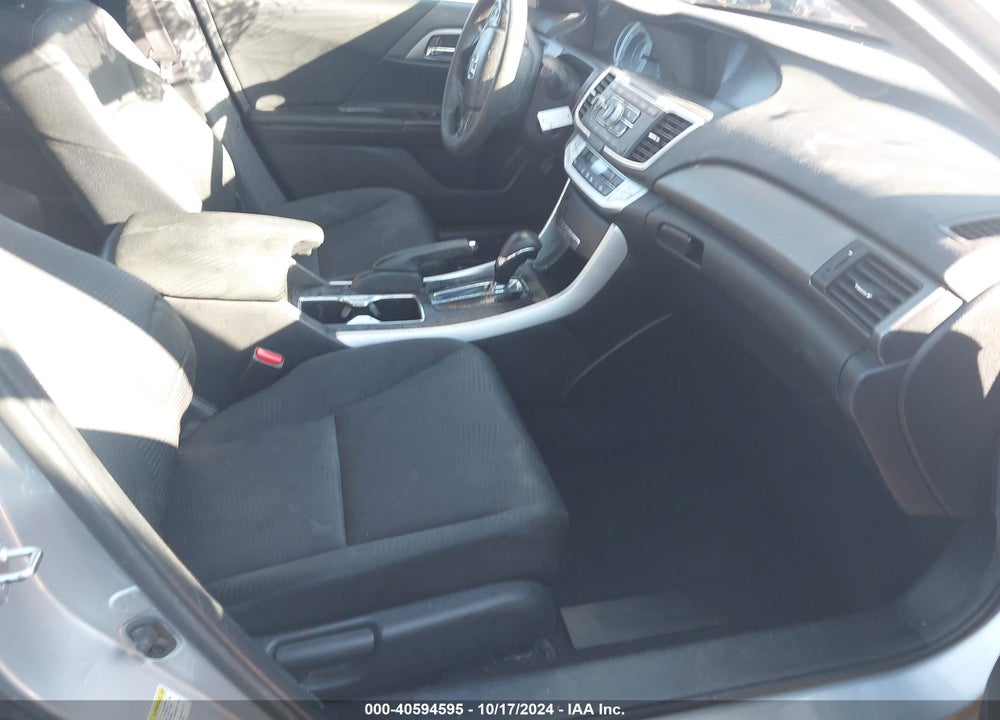2015 HONDA ACCORD LX VIN: 1HGCR2F34FA070802