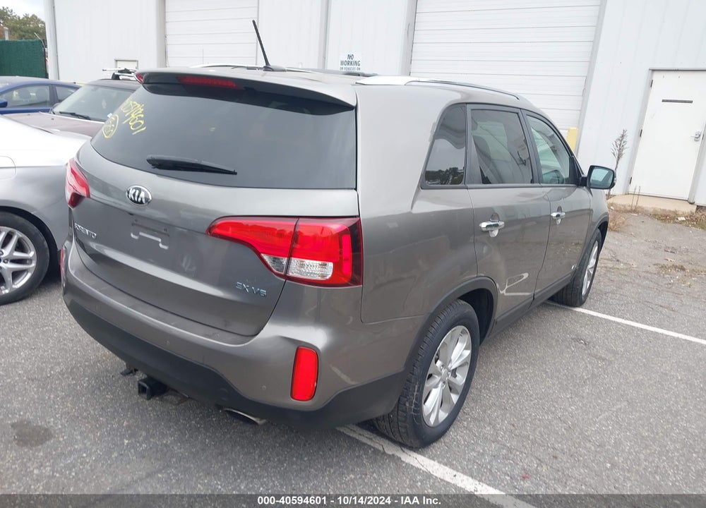 2015 KIA SORENTO EX V6 VIN: 5XYKUDA74FG617727