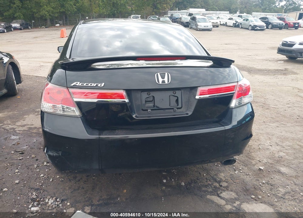 2012 HONDA ACCORD 2.4 LX VIN: 1HGCP2F37CA111120
