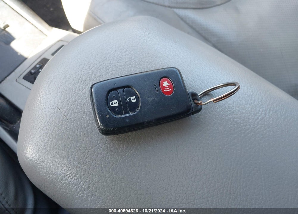 2010 TOYOTA RAV4 LIMITED VIN: 2T3YK4DV7AW008443