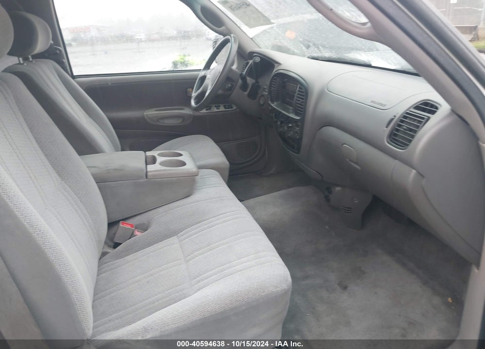 2001 TOYOTA TUNDRA SR5 V8 VIN: 5TBRT34161S142864