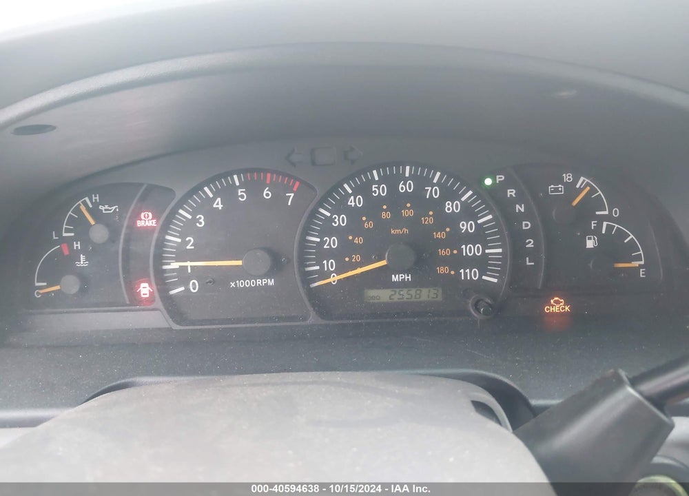 2001 TOYOTA TUNDRA SR5 V8 VIN: 5TBRT34161S142864