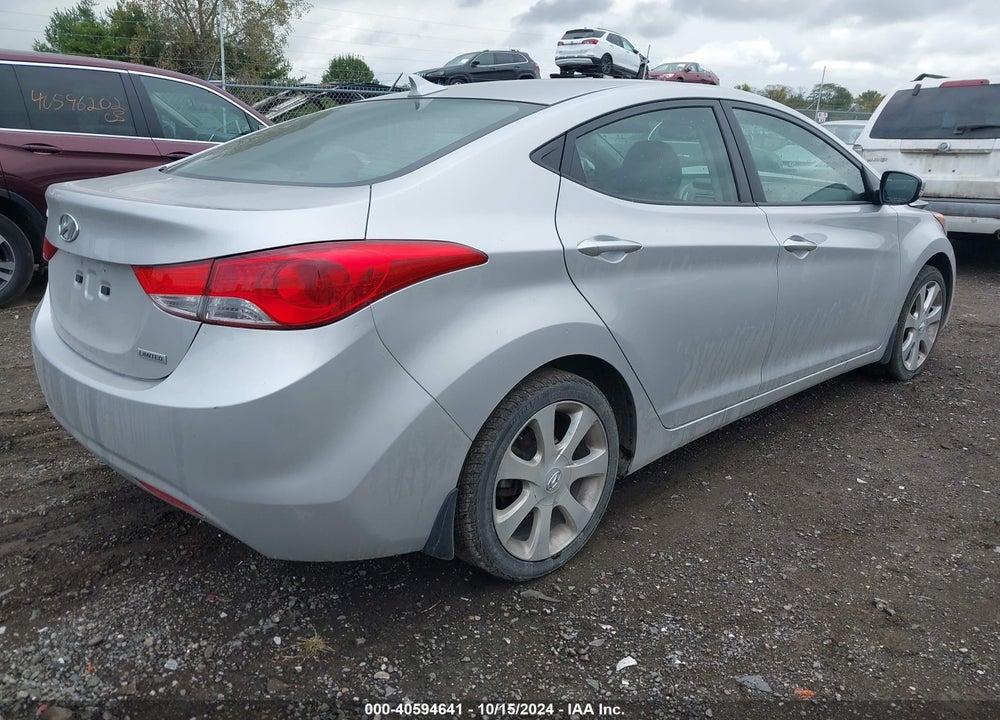 2013 HYUNDAI ELANTRA LIMITED VIN: KMHDH4AE1DU577433
