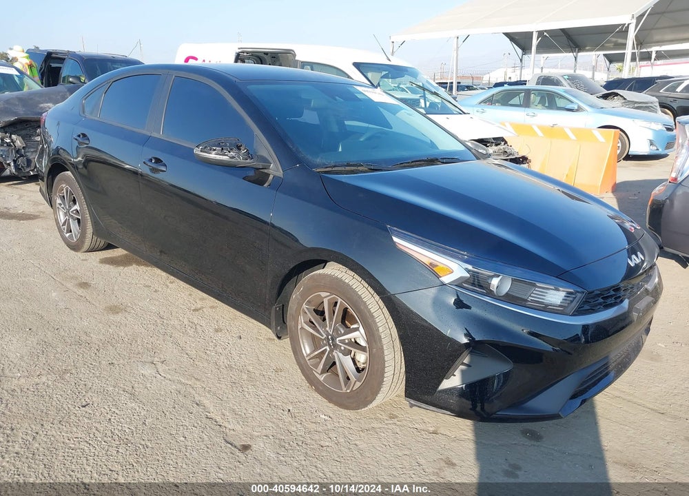 2023 KIA FORTE LXS VIN: 3KPF24AD6PE687130