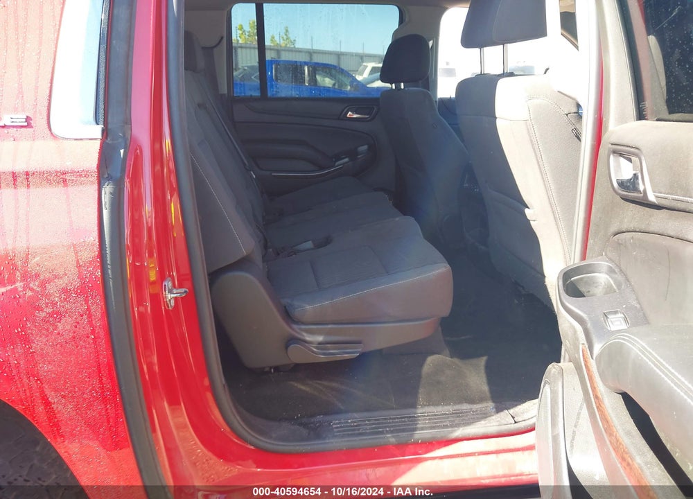 2017 GMC YUKON XL SLE VIN: 1GKS2FKC4HR260376