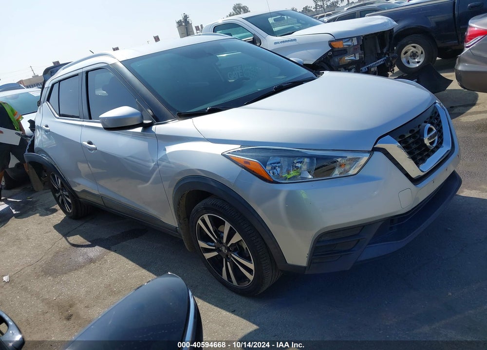 2019 NISSAN KICKS SV VIN: 3N1CP5CU1KL564592