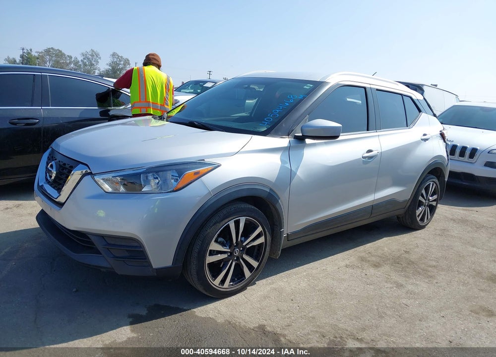 2019 NISSAN KICKS SV VIN: 3N1CP5CU1KL564592