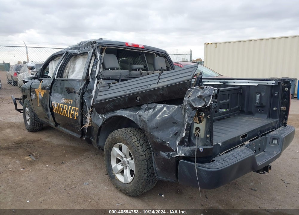 2019 RAM 1500 CLASSIC TRADESMAN 4X4 5'7 BOX VIN: 1C6RR7KT1KS667879