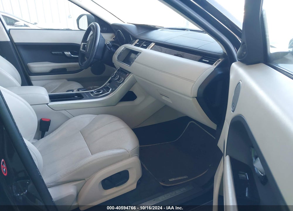 2015 LAND ROVER RANGE ROVER EVOQUE PRESTIGE VIN: SALVV2BG2FH971193