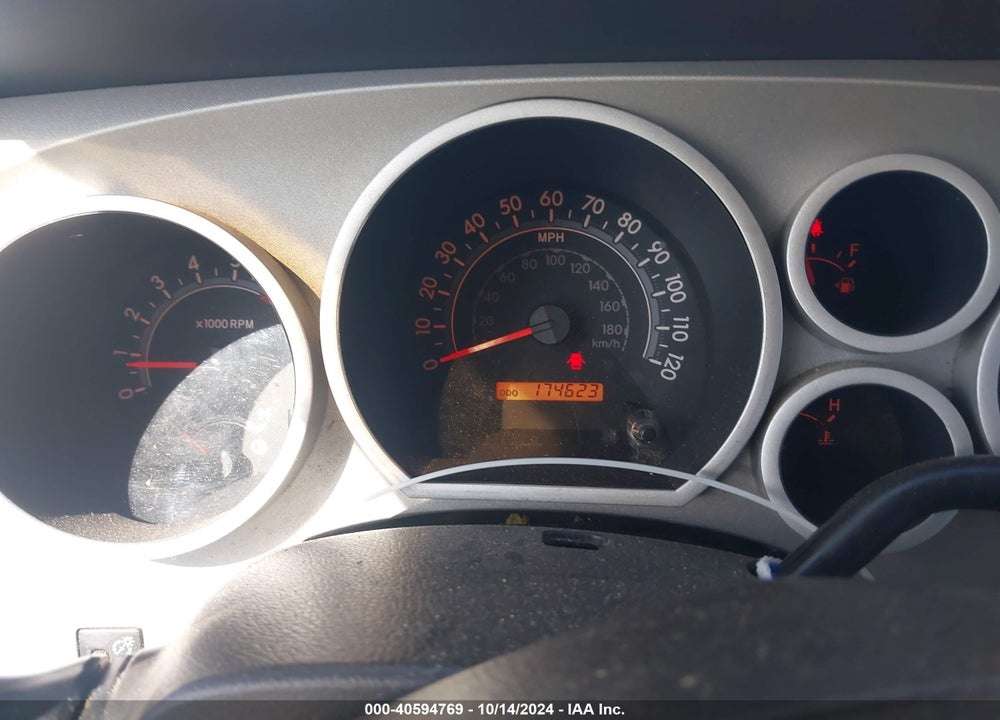 2008 TOYOTA TUNDRA BASE 5.7L V8 VIN: 5TFCV541X8X007023