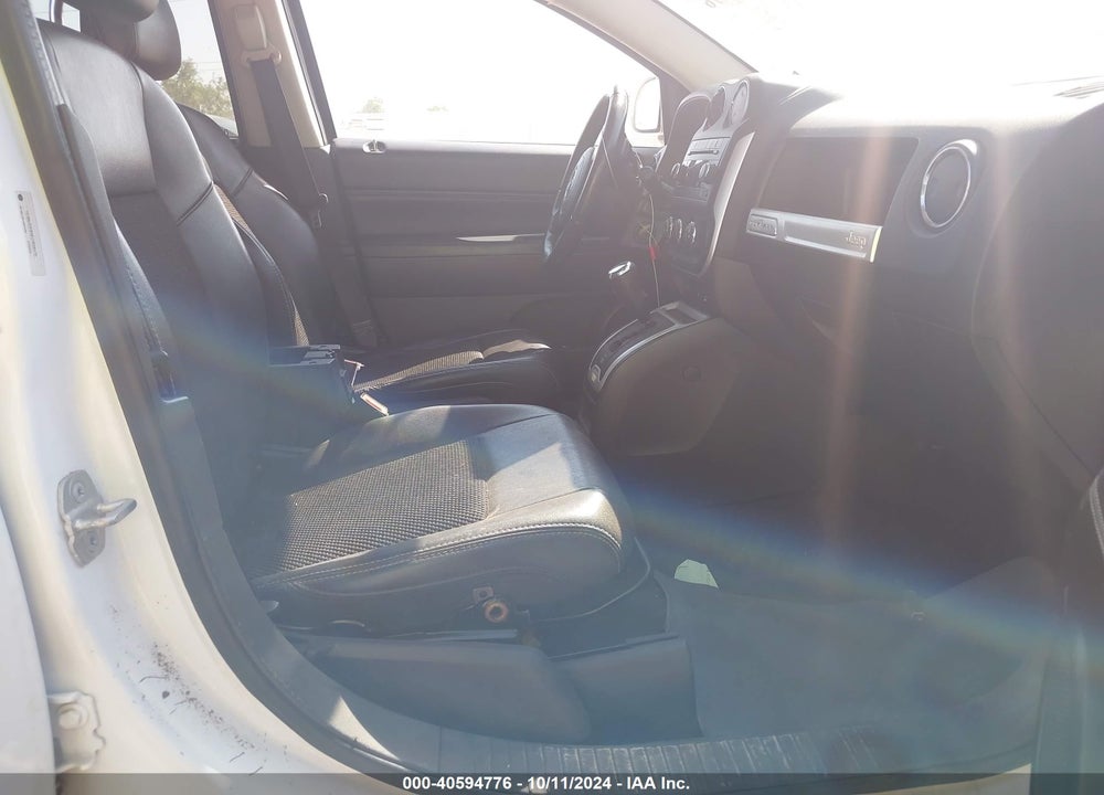 2014 JEEP COMPASS LATITUDE VIN: 1C4NJDEB9ED659635