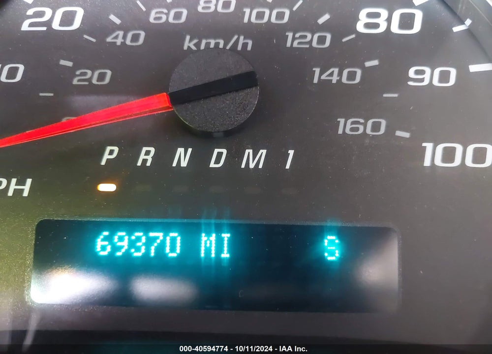 2020 CHEVROLET EXPRESS PASSENGER RWD 3500 EXTENDED WHEELBASE LT VIN: 1GAZGPFG4L1180493