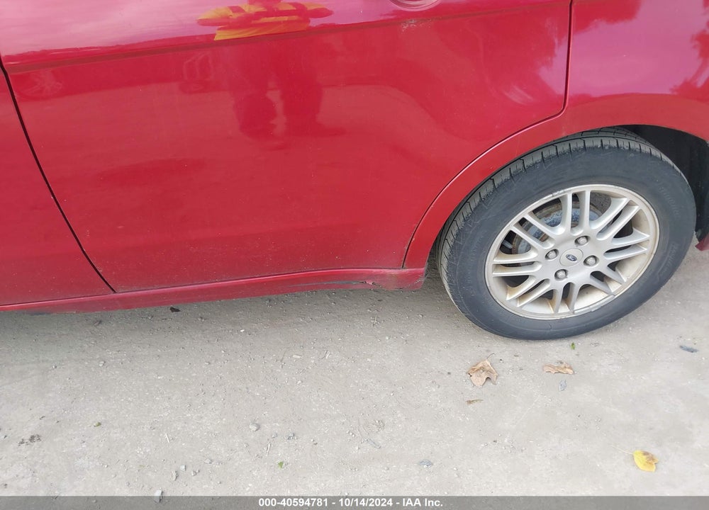 2011 FORD FOCUS SE VIN: 1FAHP3FN2BW123808
