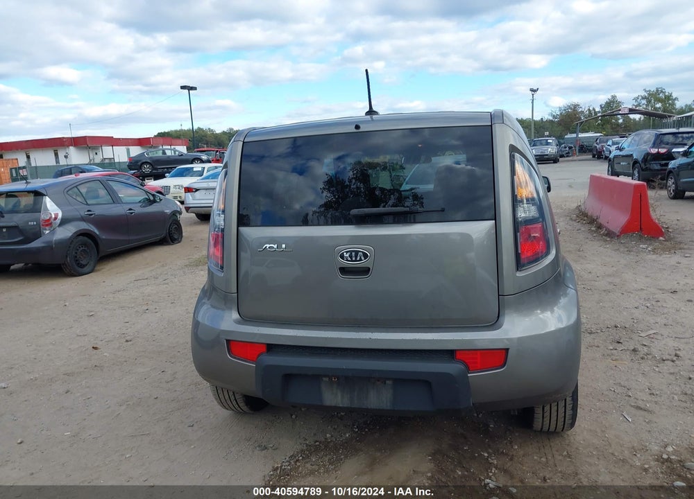 2011 KIA SOUL VIN: KNDJT2A22B7231497