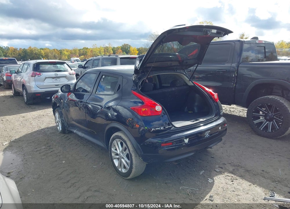 2011 NISSAN JUKE SV VIN: JN8AF5MR2BT023701