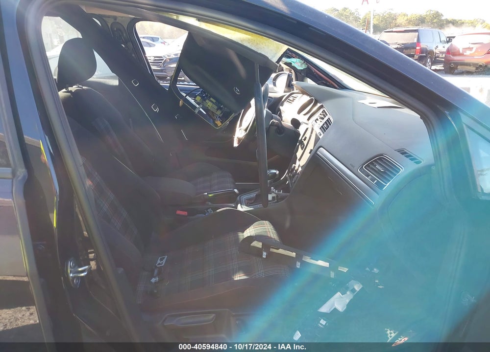 2018 VOLKSWAGEN GOLF GTI 2.0T AUTOBAHN/2.0T S/2.0T SE VIN: 3VW447AU5JM281806