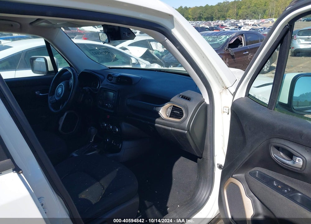 2016 JEEP RENEGADE LATITUDE VIN: ZACCJBBT8GPE00311