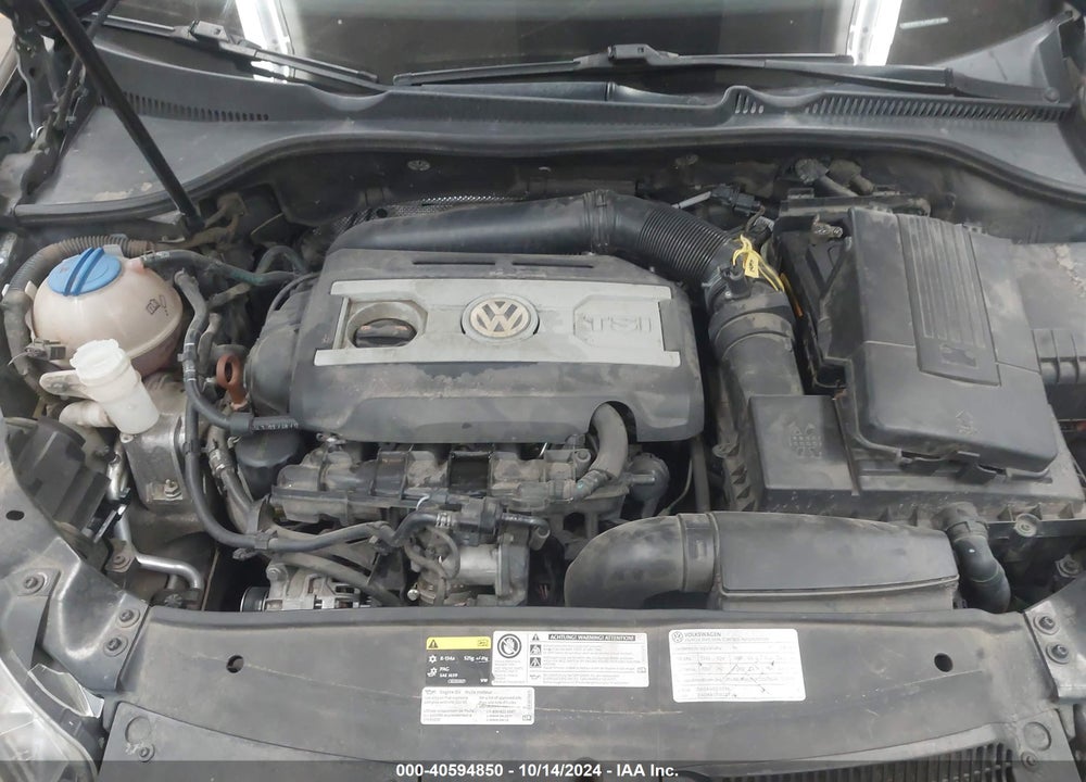 2013 VOLKSWAGEN GTI 4-DOOR VIN: WVWHD7AJ8DW121465