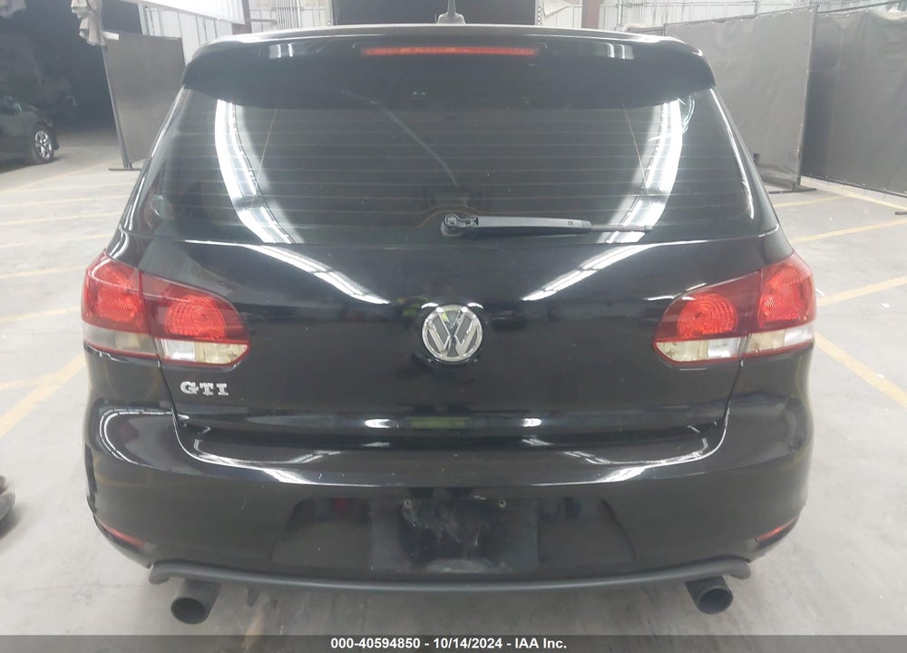 2013 VOLKSWAGEN GTI 4-DOOR VIN: WVWHD7AJ8DW121465