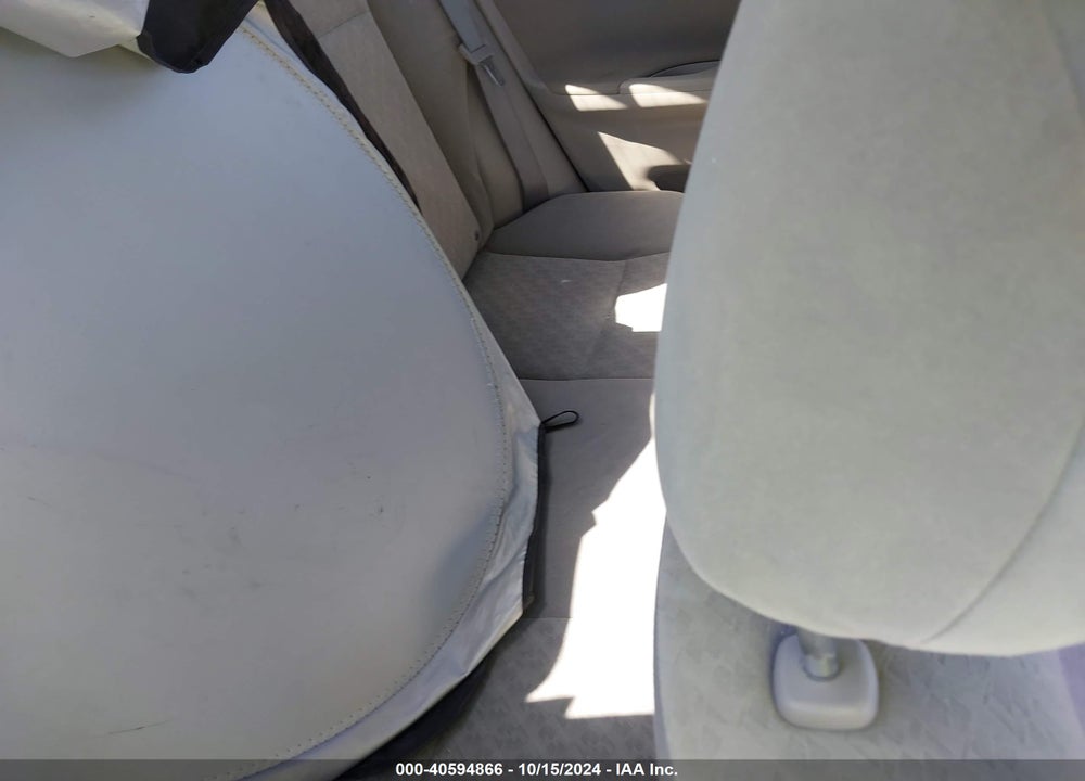 2009 TOYOTA COROLLA LE VIN: JTDBL40E29J042292