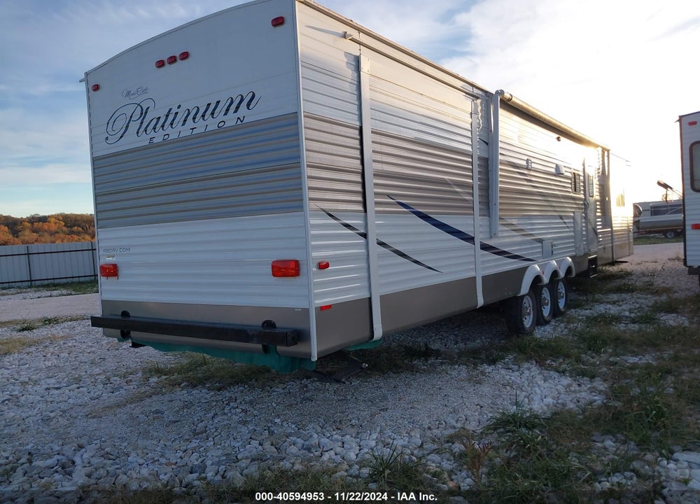 2019 RECREATION BY DESIGN MONTE CARLO 46FB VIN: 5CZ200R30K1226982