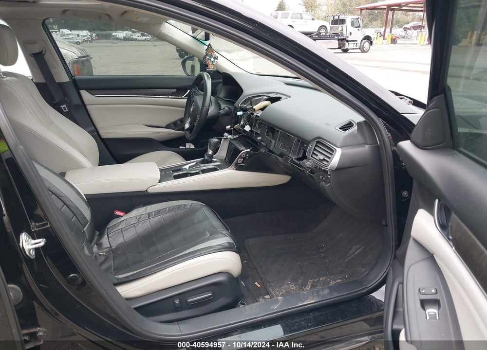 2018 HONDA ACCORD EX-L VIN: 1HGCV1F51JA081143