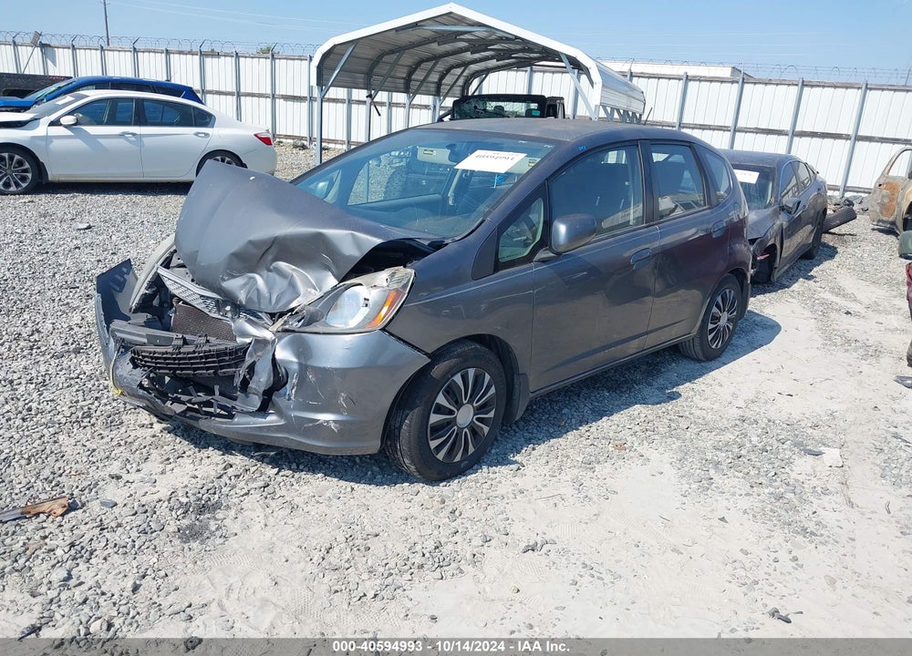 2013 HONDA FIT VIN: JHMGE8H3XDC005240