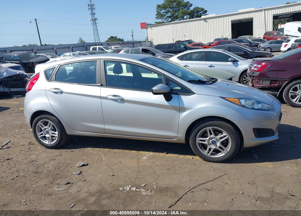 2019 FORD FIESTA SE VIN: 3FADP4EJ9KM156095