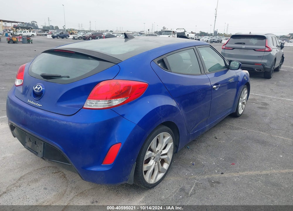 2013 HYUNDAI VELOSTER BASE W/BLACK VIN: KMHTC6AD7DU114824