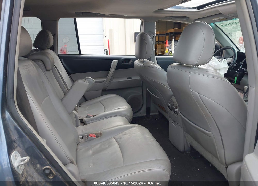2011 TOYOTA HIGHLANDER SE V6 VIN: 5TDZK3EH6BS026703
