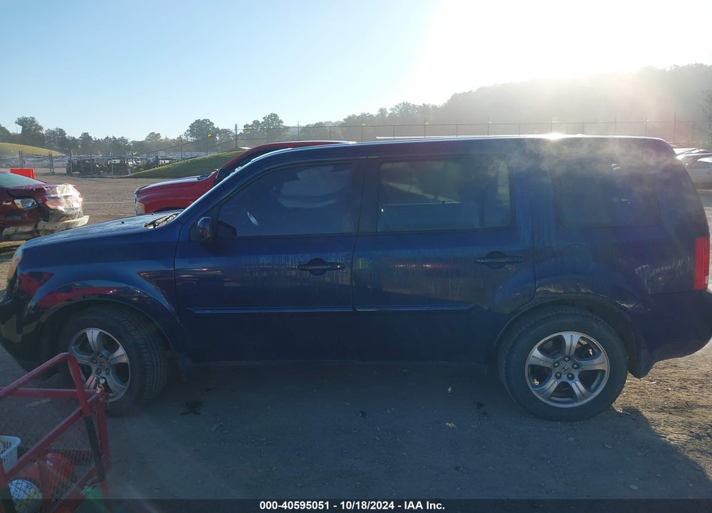 2015 HONDA PILOT EX-L VIN: 5FNYF3H56FB010108