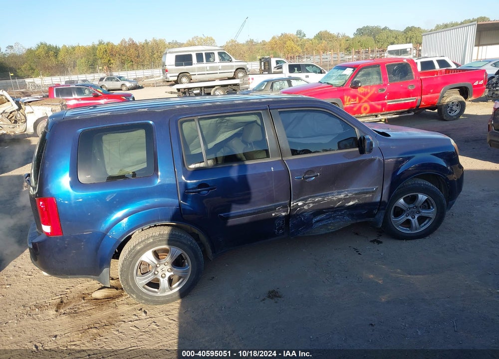 2015 HONDA PILOT EX-L VIN: 5FNYF3H56FB010108