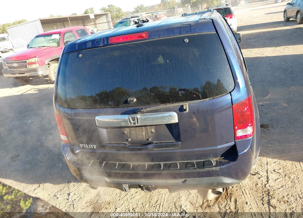 2015 HONDA PILOT EX-L VIN: 5FNYF3H56FB010108