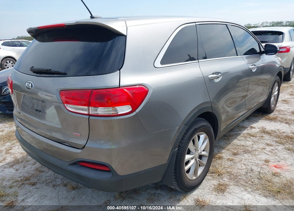 2016 KIA SORENTO 2.4L L VIN: 5XYPG4A31GG044670
