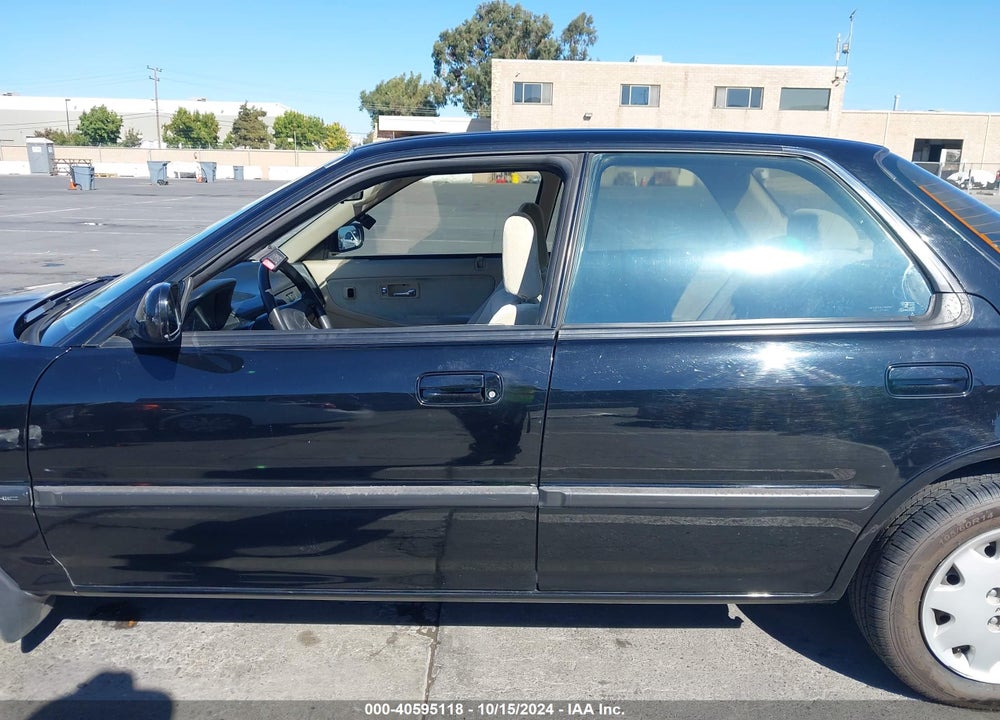 1992 ACURA INTEGRA LS VIN: JH4DB1655NS001448