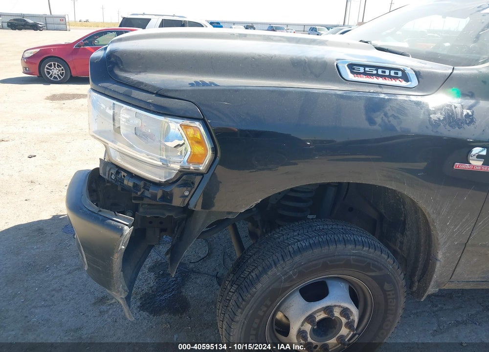 2022 RAM 3500 TRADESMAN  4X4 8' BOX VIN: 3C63RRGL2NG316646