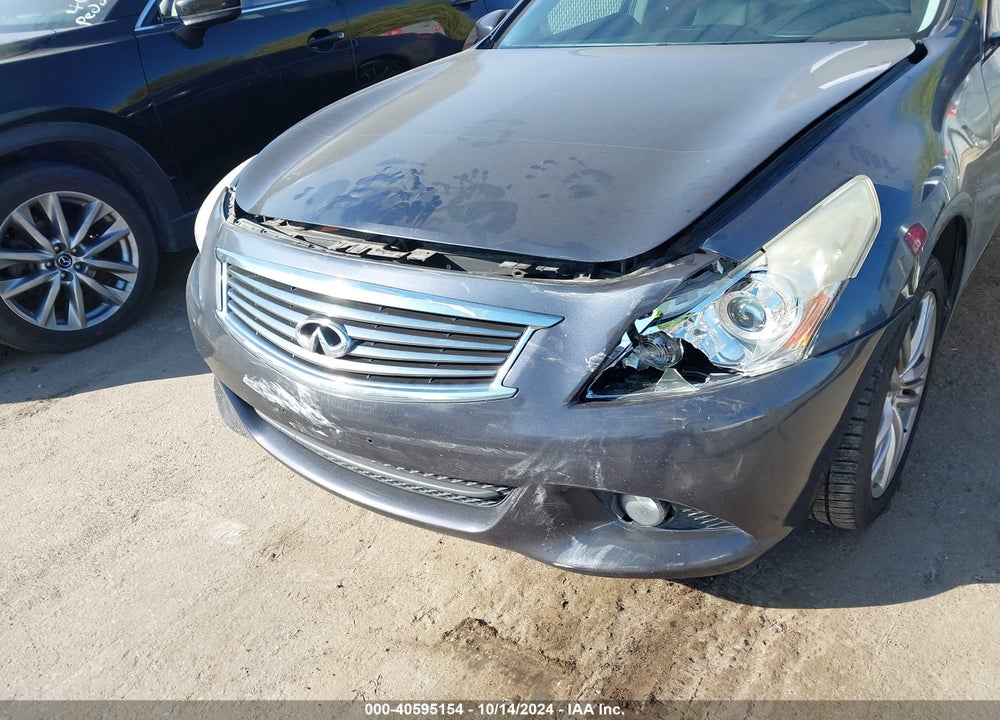 2011 INFINITI G37X VIN: JN1CV6AR5BM353461