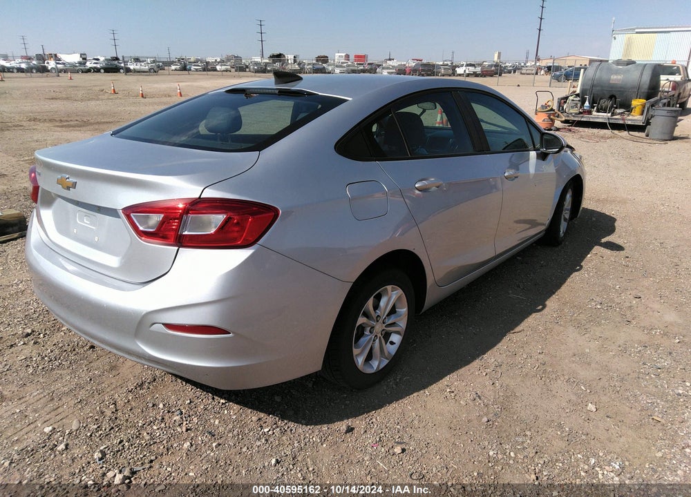 2019 CHEVROLET CRUZE LS VIN: 1G1BC5SM0K7107291