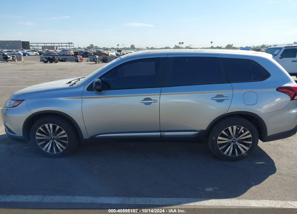 2020 MITSUBISHI OUTLANDER VIN: JA4AD2A38LZ039930
